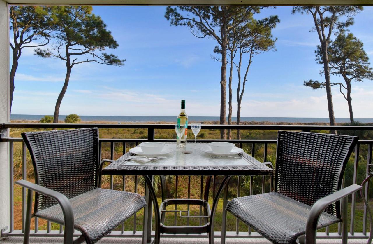 Nothing But Ocean In Forest Beach Apartment Hilton Head Island Exterior photo