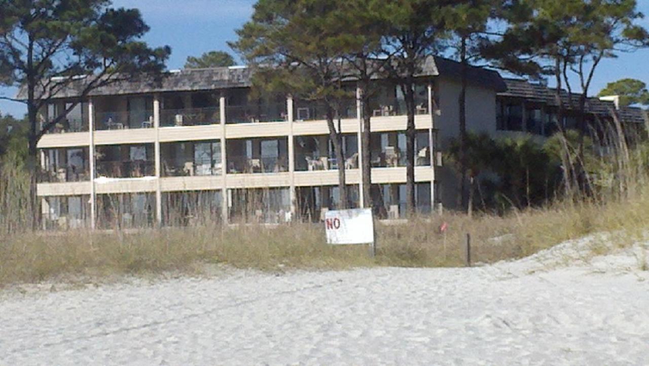 Nothing But Ocean In Forest Beach Apartment Hilton Head Island Exterior photo